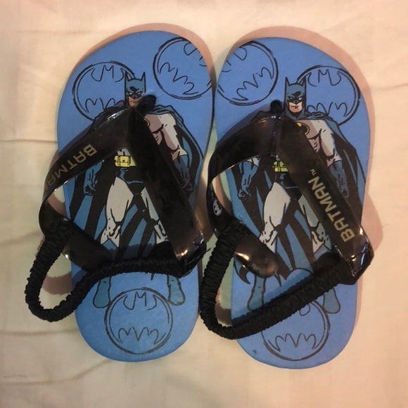 TMNT and Batman toddler flip flops. - Picture 4 of 4